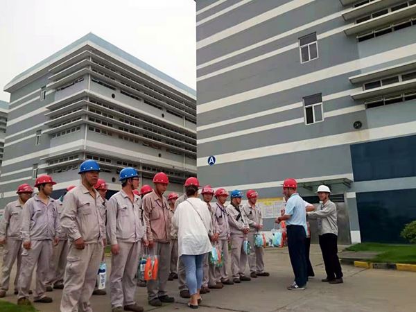 园区总工会送清凉，多宝-多宝(中国)一站式服务官网接棒暖人心