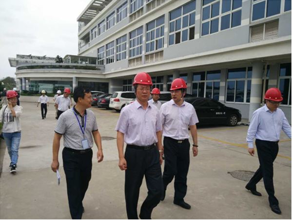 海门市长一行国庆节前检查多宝-多宝(中国)一站式服务官网药业